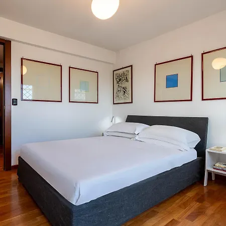 Bed and Breakfast Vaticano84 Gemelli 4*